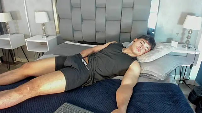 Charlie___Musk 现场XXX聊天