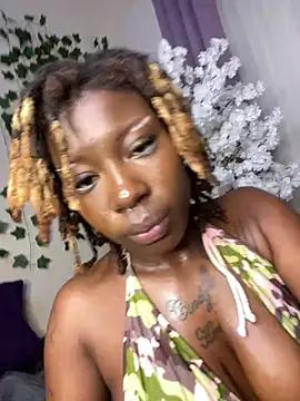 Snowy_01's Live XXX Chat