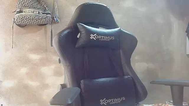 Chat XXX ao vivo de Larry-n-clouds