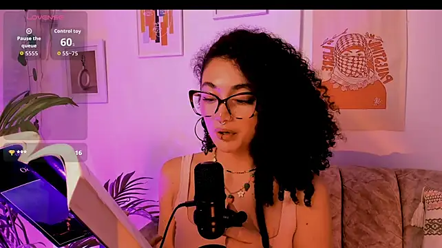 Chat XXX Live CurlyMeryJane