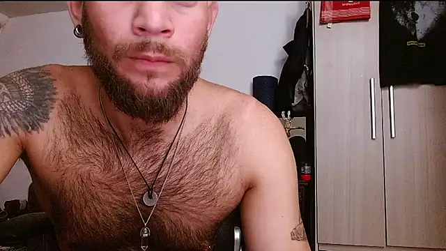 Chat XXX en directo de DominanThewolff