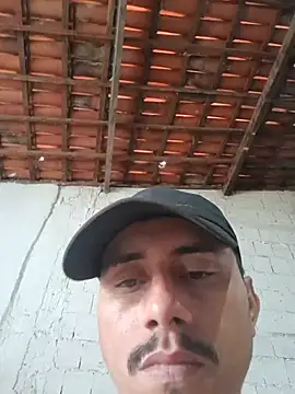 Show de luissilva0071 na webcam