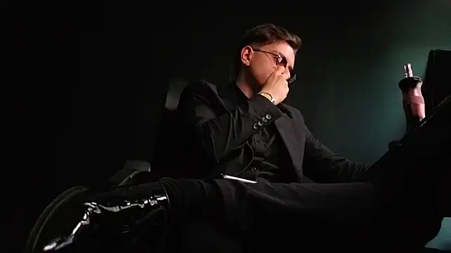 Živý XXX chat FelixStarkk