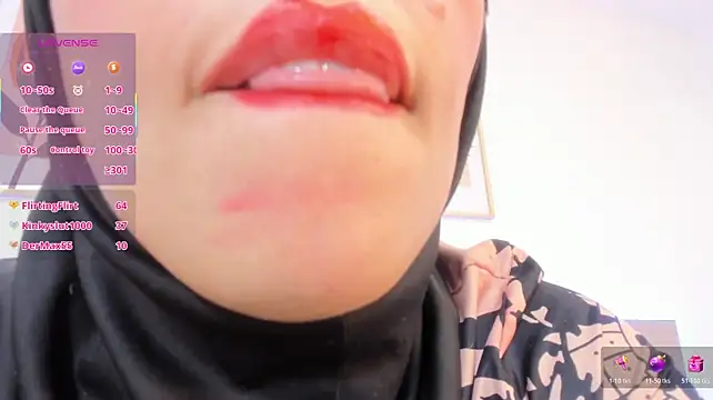 Онлайн чат XXX hanajameela