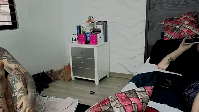 inkedsinners_ webcam show