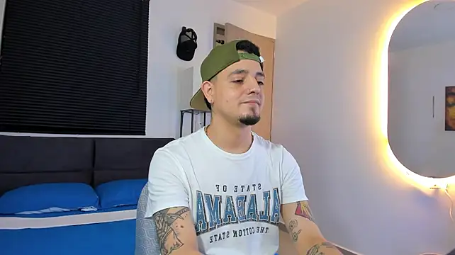 Онлайн чат XXX alejandro_calderon1