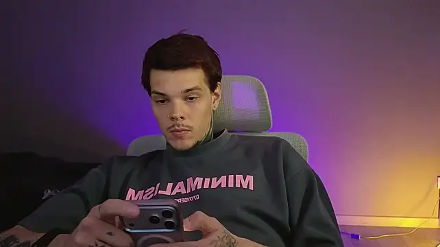 DENIS_HERE Live XXX Chat