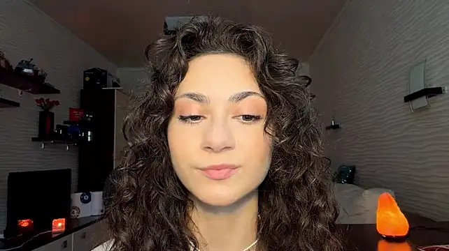 Chat +18 de JaquelynRollend ao vivo