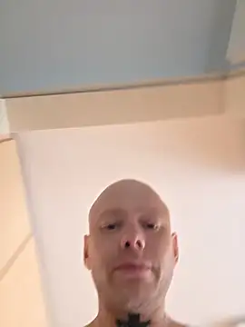 BeYourToy Webcam-Show