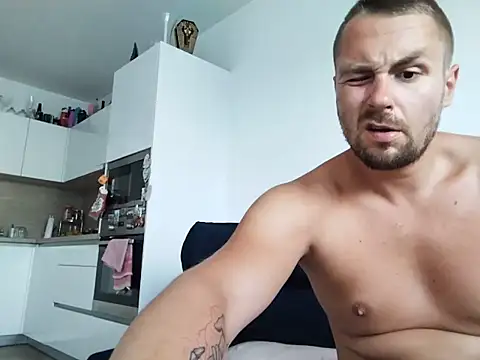 צ'אט XXX בשיד ור חי של Vladyslav30