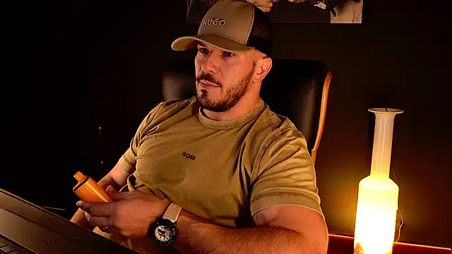 عرض كام AngeloEric