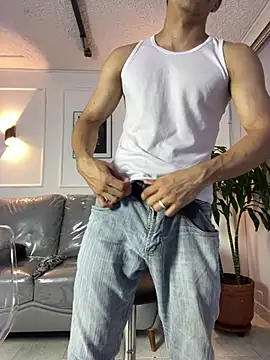 Alejandro_vega_ Live XXX-Chat