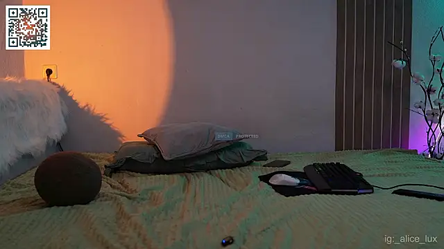 แชท XXX สดของ MrsTenderBeast