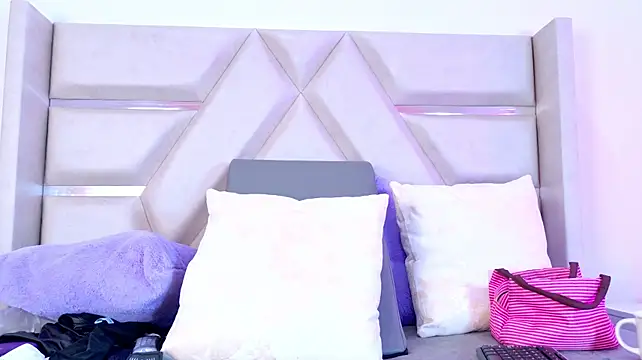 Chat XXX Live YesyHills