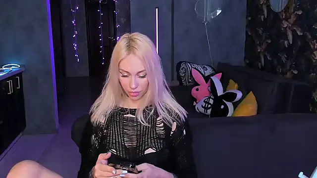 Živý XXX chat Blckmirrorr