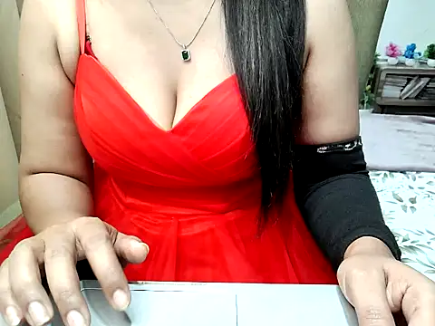 XXX chat uživo modela Wild_Mishti_Queen10