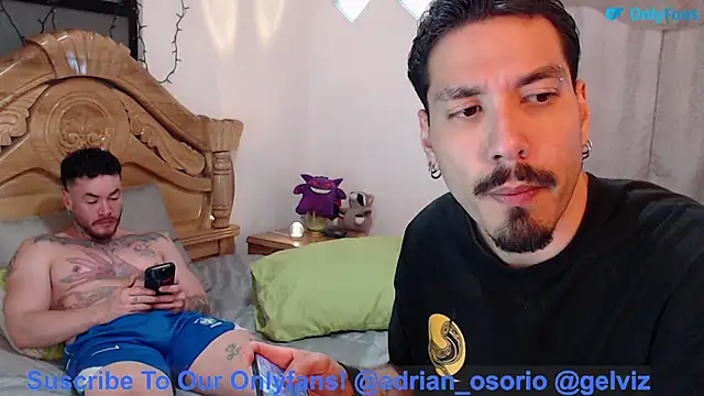 XXX chat uživo modela InkednBaked