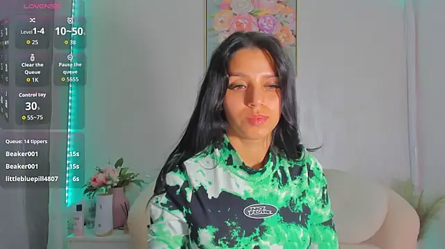 Sarabecker's Live XXX Chat