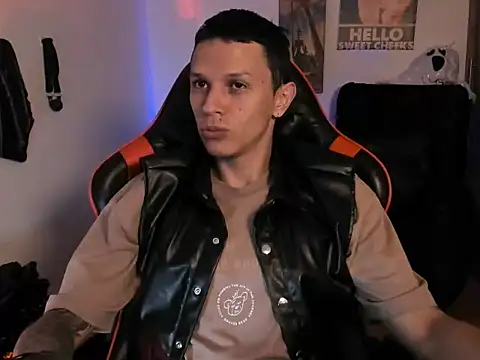 Masterdave7 XXX чат на живо