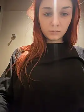 SaintMaya's Live XXX Chat