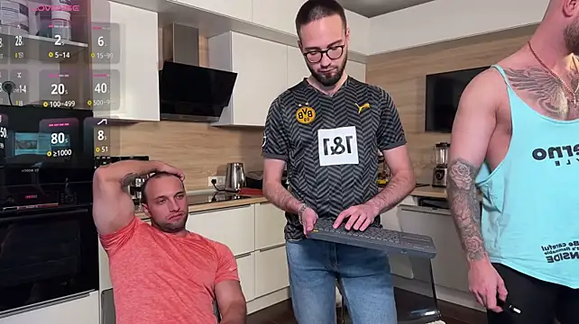 michaelbradleu Chat XXX in diretta