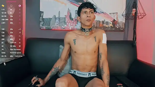 Maximoking26's Live XXX Chat