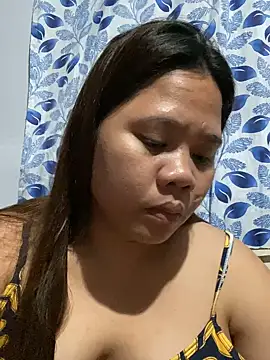 -CLARAMommy-'s Live XXX Chat