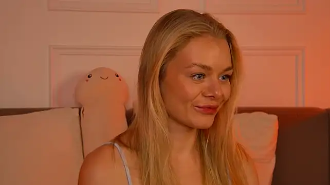 VictoriaHester live XXX chat