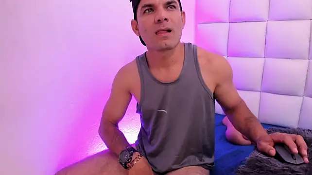 Chatroom XXX en direct de Esteban_Fox69