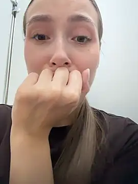 Coconut_milk live XXX chat