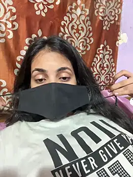 Sandhya_77's Live XXX Chat
