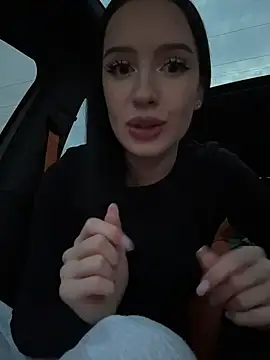 flora_off Adlı Modelin Canlı XXX Sohbeti
