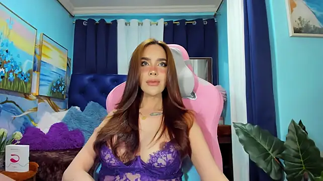 YourValentine143 Adlı Modelin Canlı XXX Sohbeti