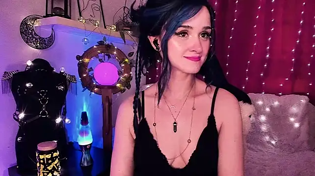 MistressJolie's Live XXX Chat