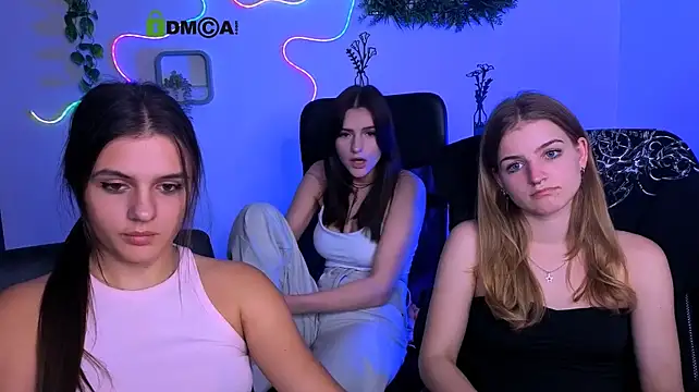 lisa_dark_'s Live XXX Chat
