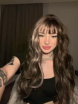 madelinexx Chat XXX live