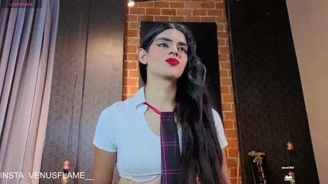 Chat +18 de Venus_flame1 ao vivo