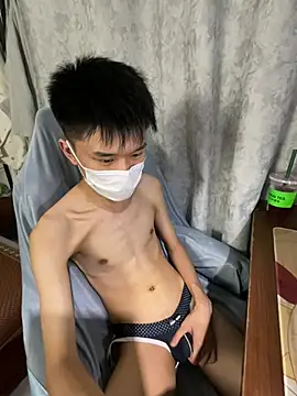 Chat +18 de Zhang_yiovo ao vivo