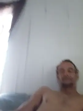 Hungwell1515 live XXX chat