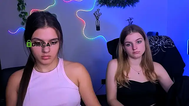 lisa_dark_ Шоу с уебкамера