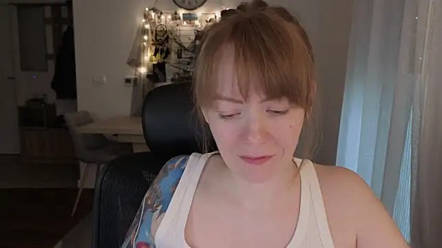 Aurora_Velvett_'s Live XXX Chat