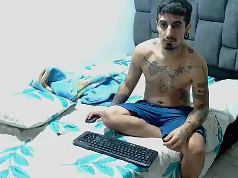 Chat +18 de Nacho_and_Remaster ao vivo