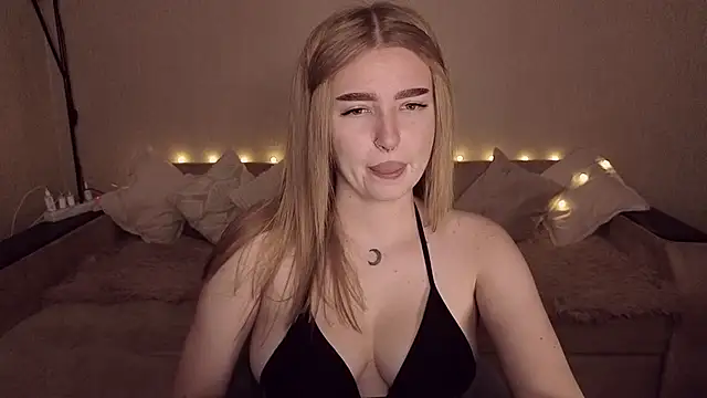 ViolettaLopez Chat XXX in diretta