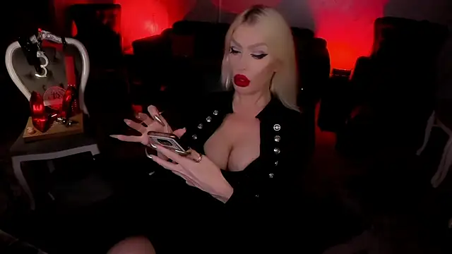 FinDomGod XXX чат на живо