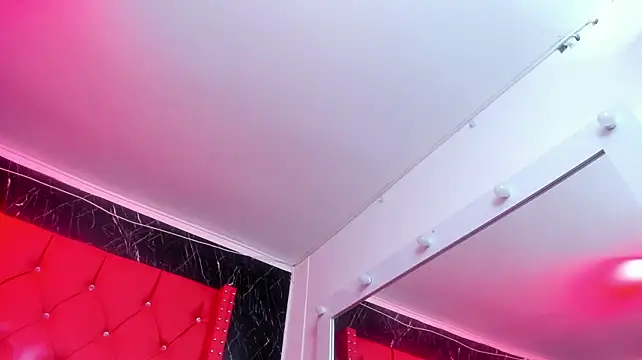 Онлайн чат XXX Mafe_Villalobos
