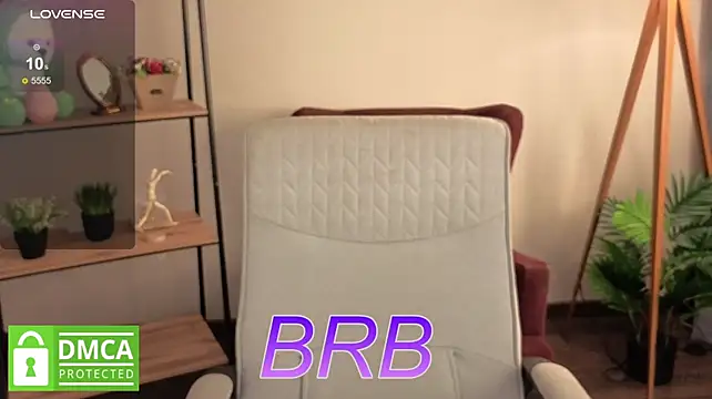 Lili_Torin Chat XXX live