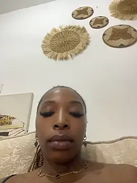 دردشة FitEbonyPrincess الجنسية المباشرة