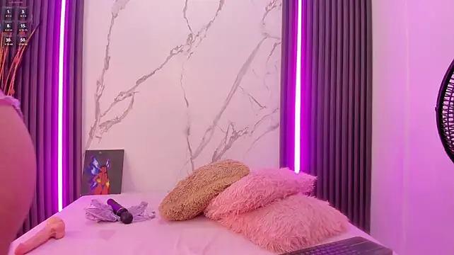 Živý XXX chat petite_phoenix