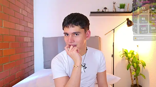 estebanperez_26 Chat XXX in diretta