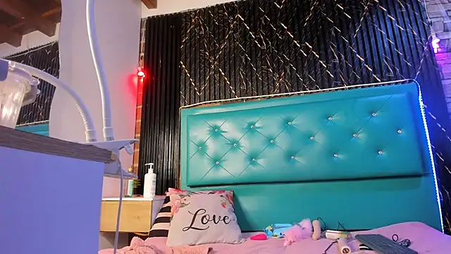 دردشة sophie__dee_ الجنسية المباشرة